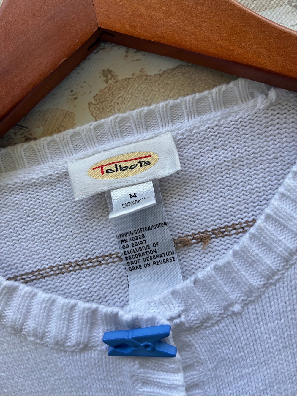 Vintage Talbots size M whimsical clothes line 90s cardigan clothspin buttons - Picture 5 of 10